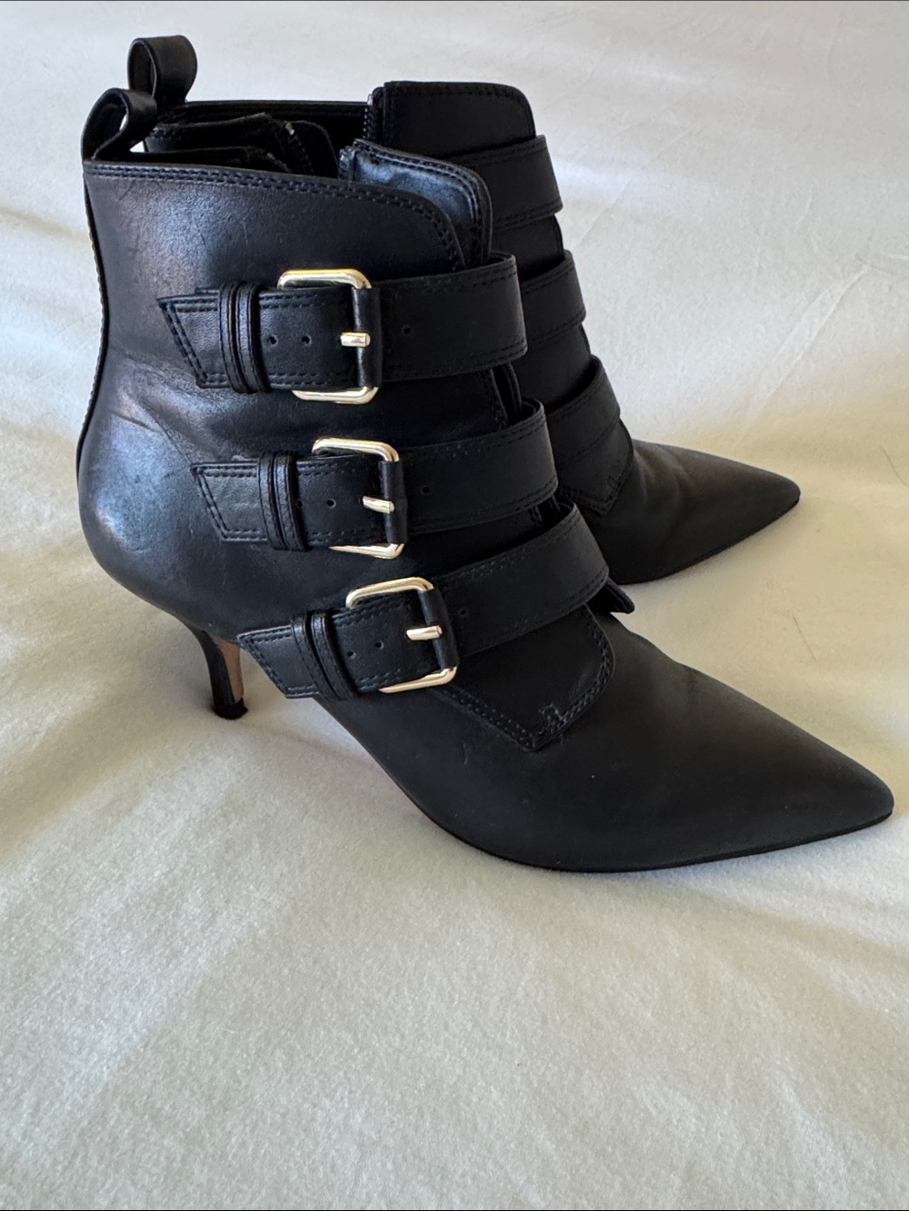 KURT GEIGER LEATHER POINTY BUCKLE ANKLE BOOTIES KITTEN HEEL EMO GOTH EU 38 US 8